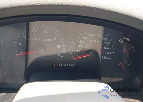 2006 Ford F-150 Stx/Xl/Xlt z USA, uszkodzony, nr VIN 1FTRF12W16NB15117